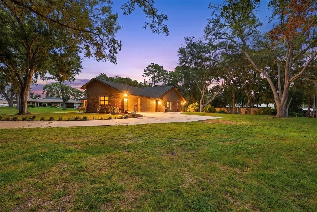Photo of 10616 FOREST RUN DRIVE