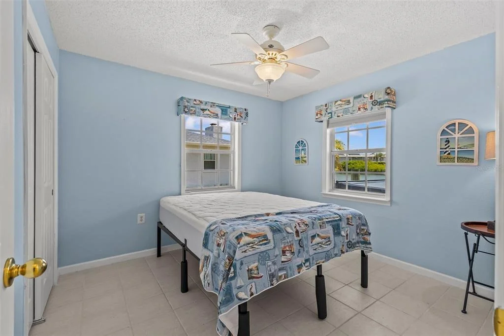 Photo of 3388 OLEANDER DRIVE
