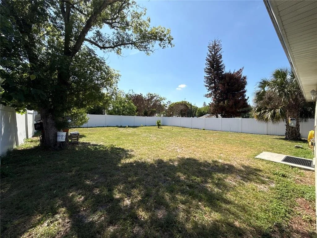 Photo of 313 OAK STREET