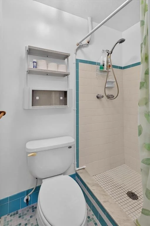 Photo of 4843 CALAIS DRIVE
