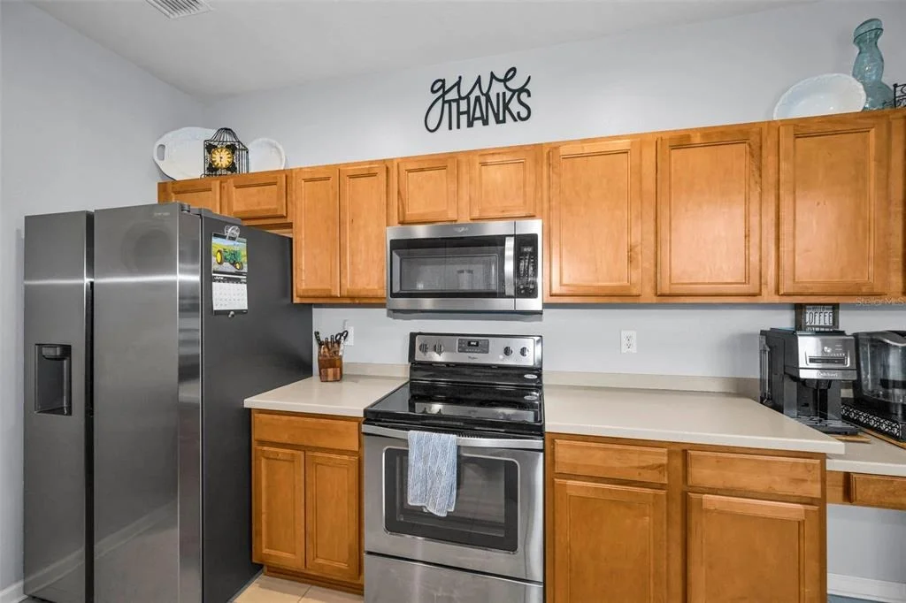 Photo of 889 LANTERN WAY