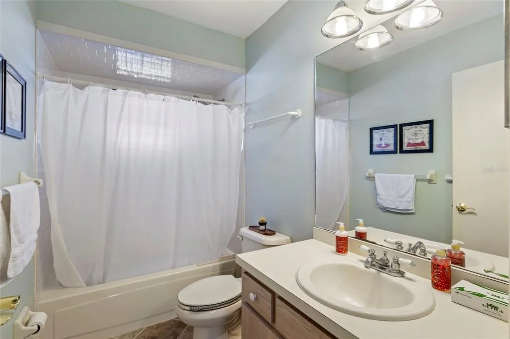 Photo of 1626 WILLOW RUN