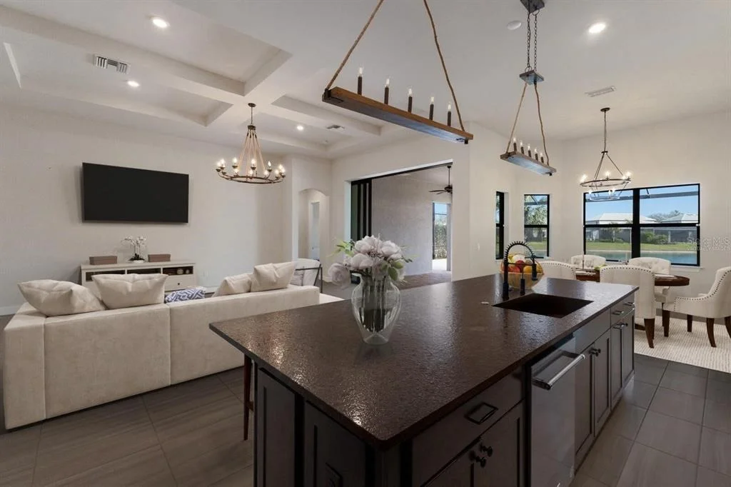 Photo of 712 SIGSBEE LOOP