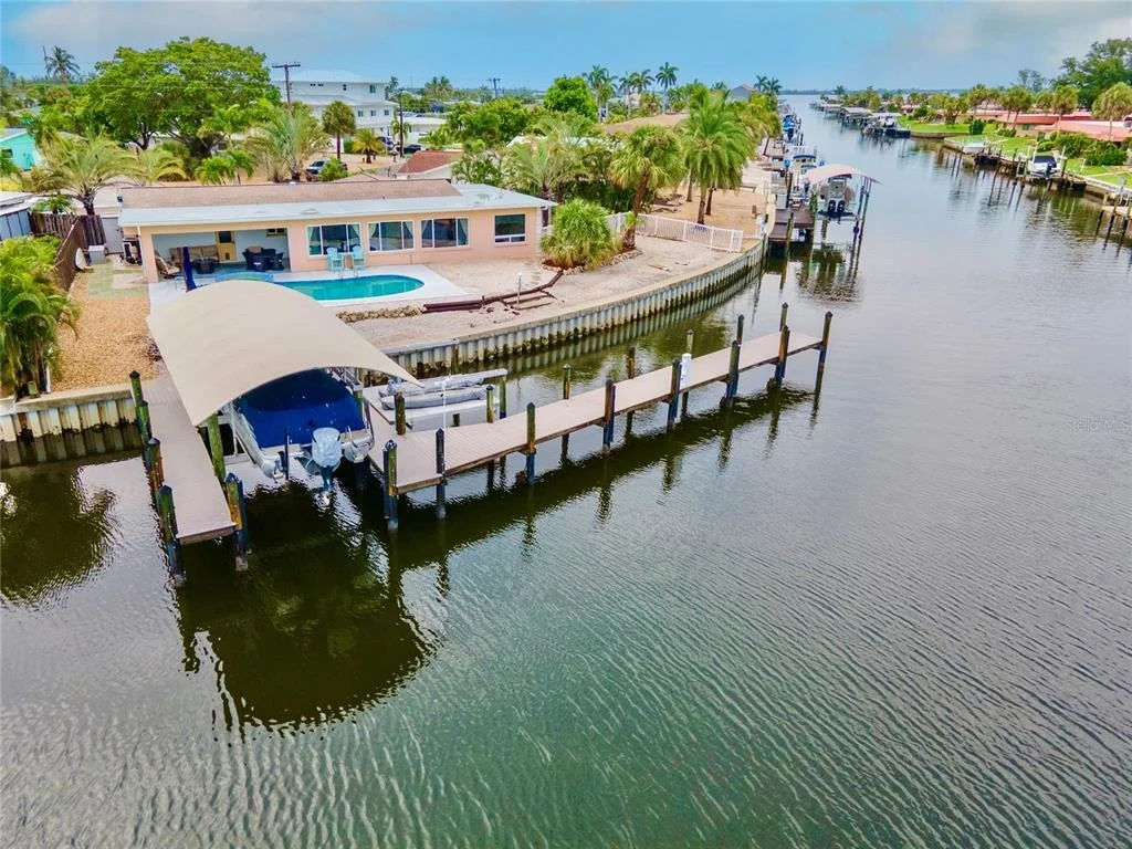 Photo of 4223 ROYAL PALM DRIVE