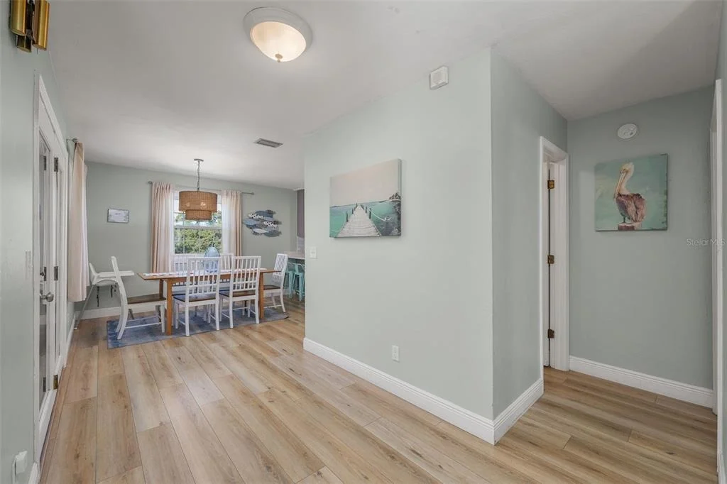 Photo of 287 BOULEVARD DES PINS