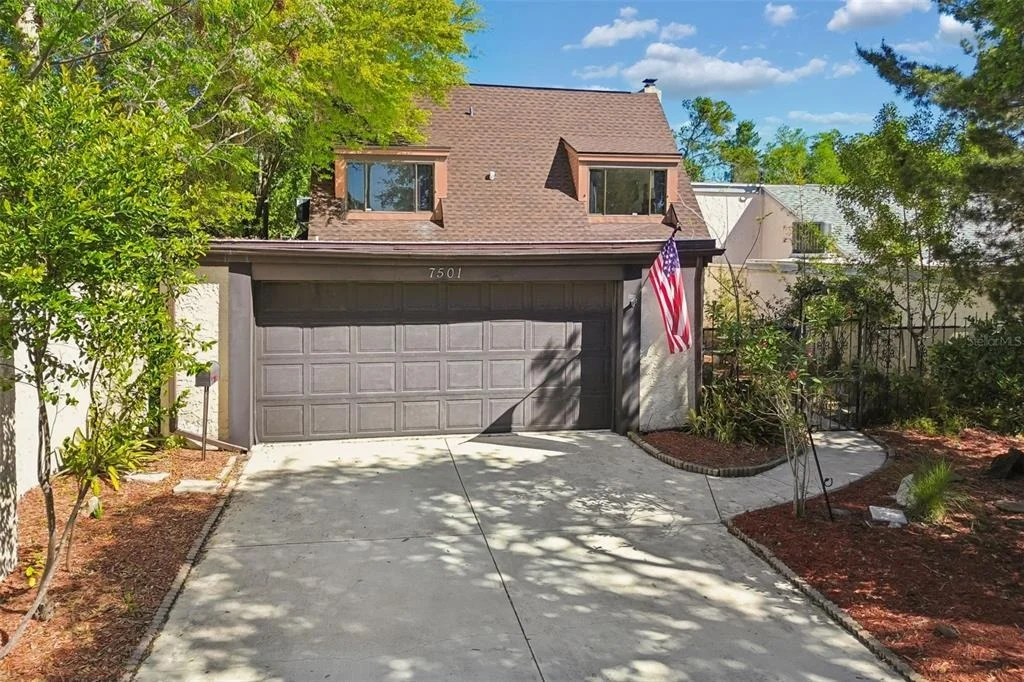 Photo of 7501 WOODBOX ROW