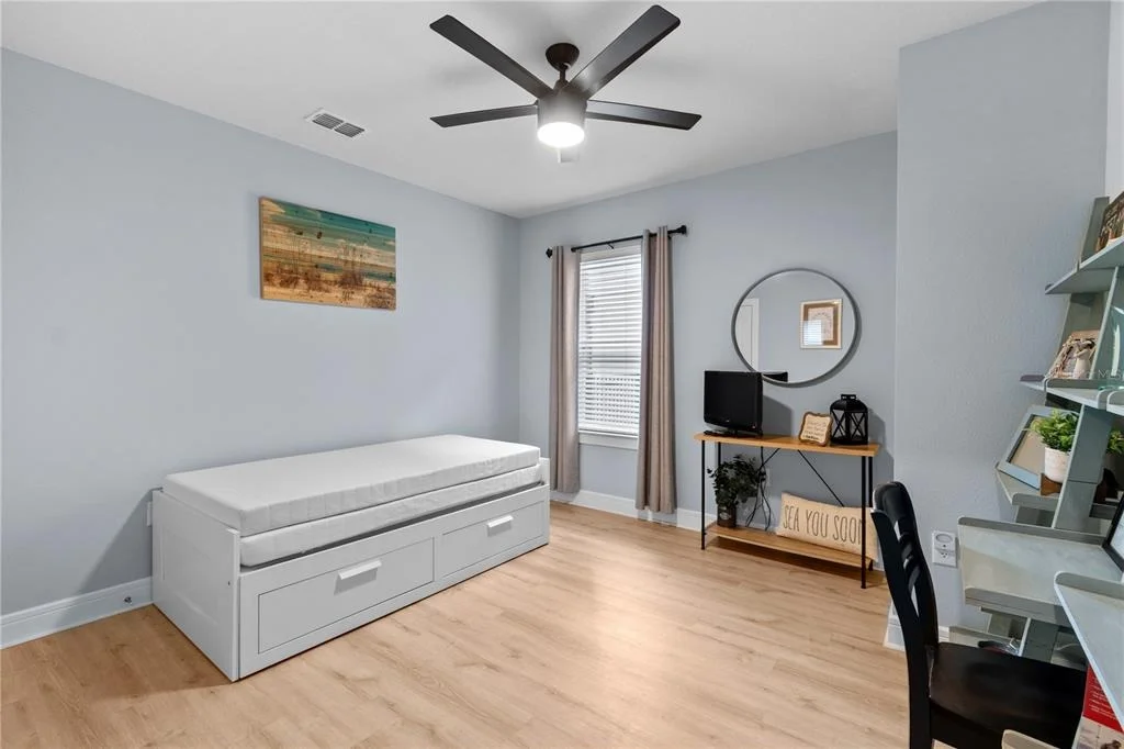Photo of 9109 ROYAL RIVER CIRCLE
