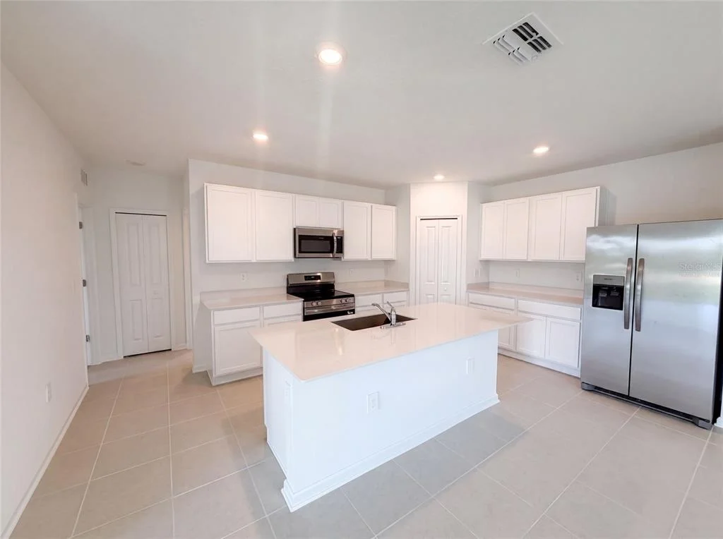 Photo of 4373 RIVER BEACON BOULEVARD
