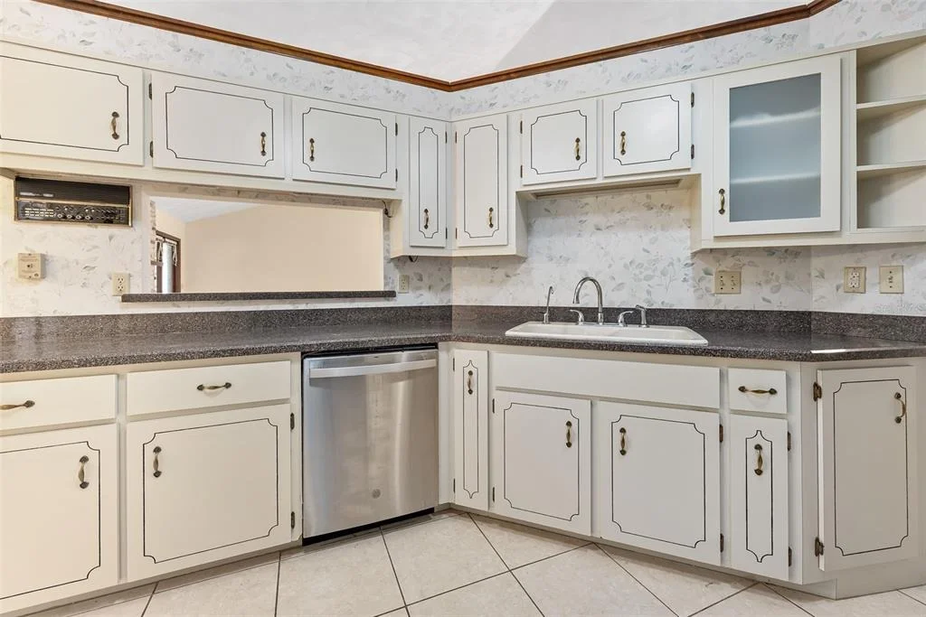 Photo of 43 WINDING CREEK WAY