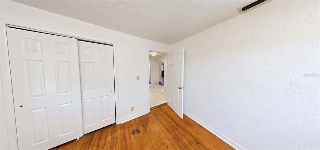 Photo of 415 MODEL STREET