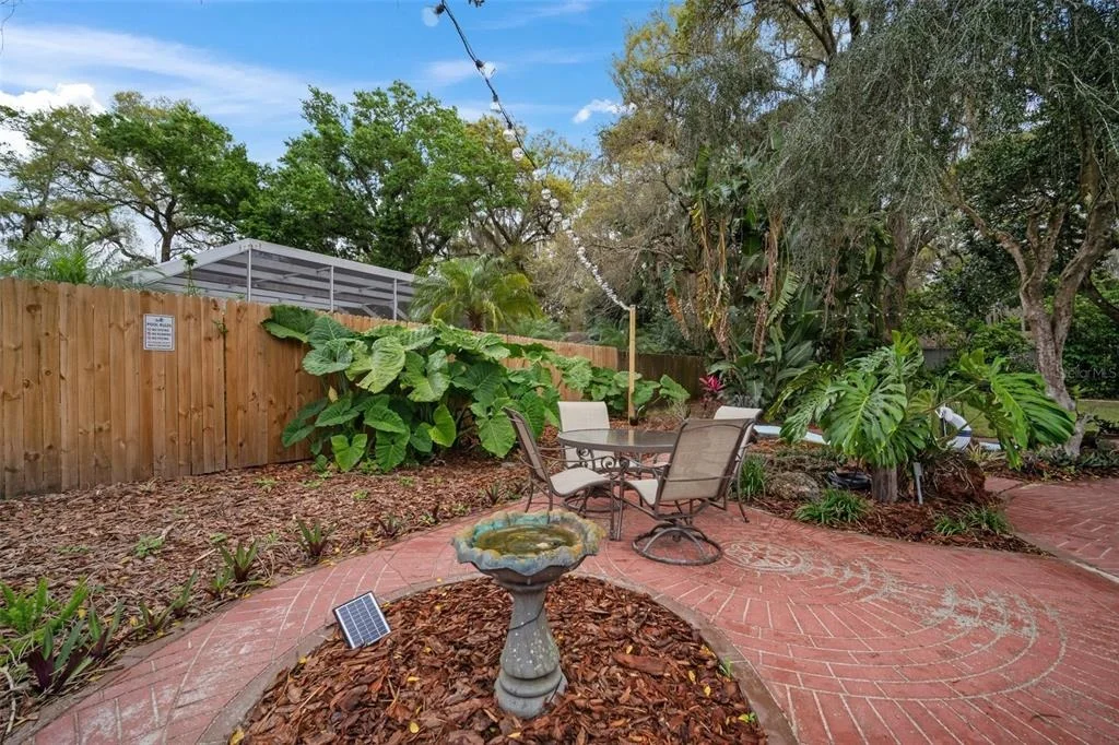 Photo of 1003 MANDALAY DRIVE