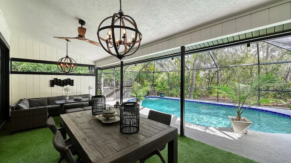 Photo of 721 FORESTVIEW DRIVE
