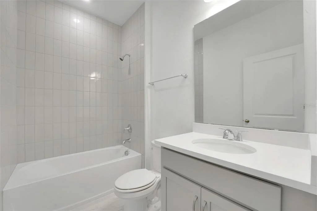 Photo of 5202 WAYPOINTE BOULEVARD