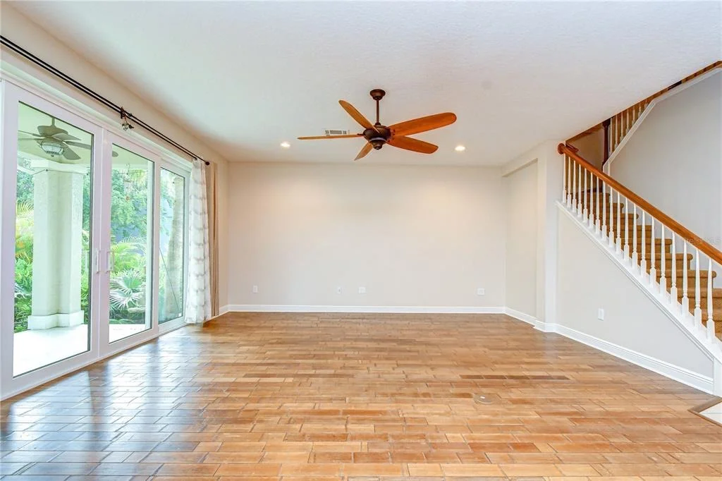 Photo of 6135 CHURCHSIDE DRIVE