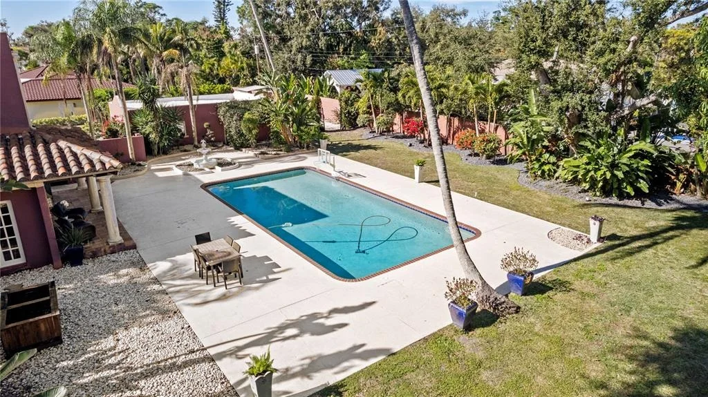 Photo of 7810 SENRAB DRIVE
