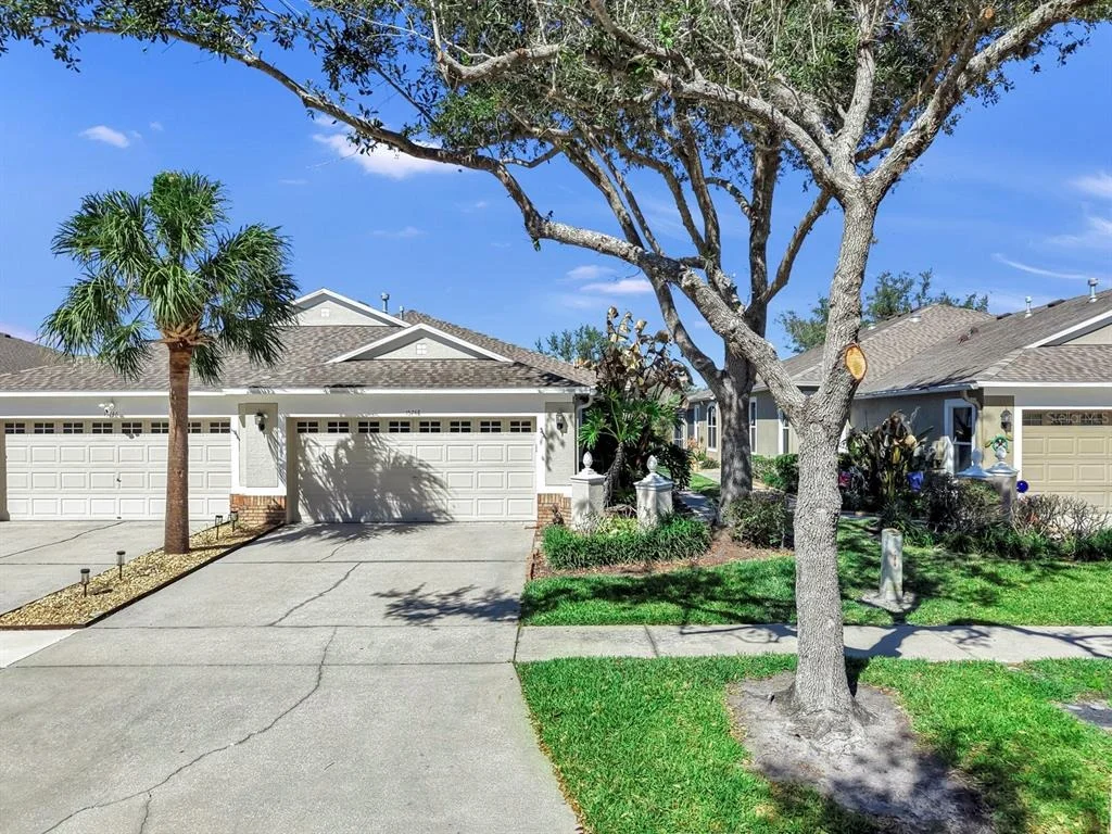 Photo of 15748 PHOEBE PARK AVENUE