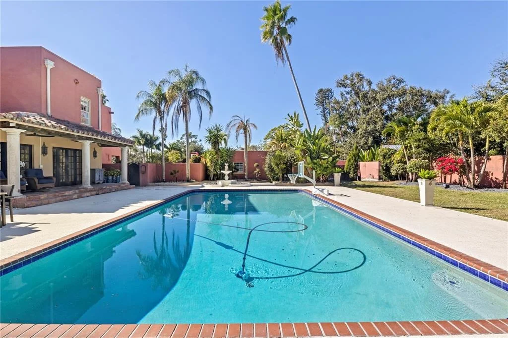 Photo of 7810 SENRAB DRIVE
