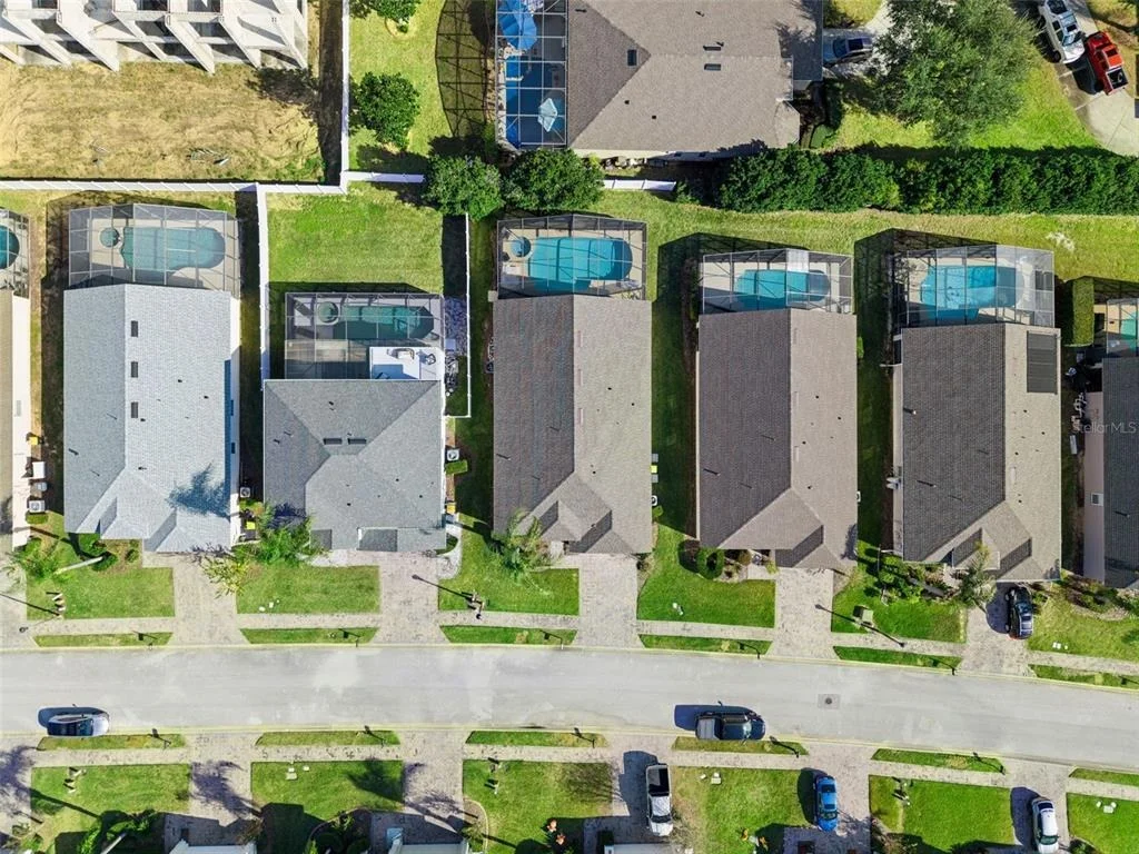 Photo of 746 KILDRUMMY DRIVE