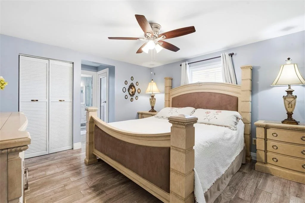 Photo of 485 FLAMINGO DRIVE