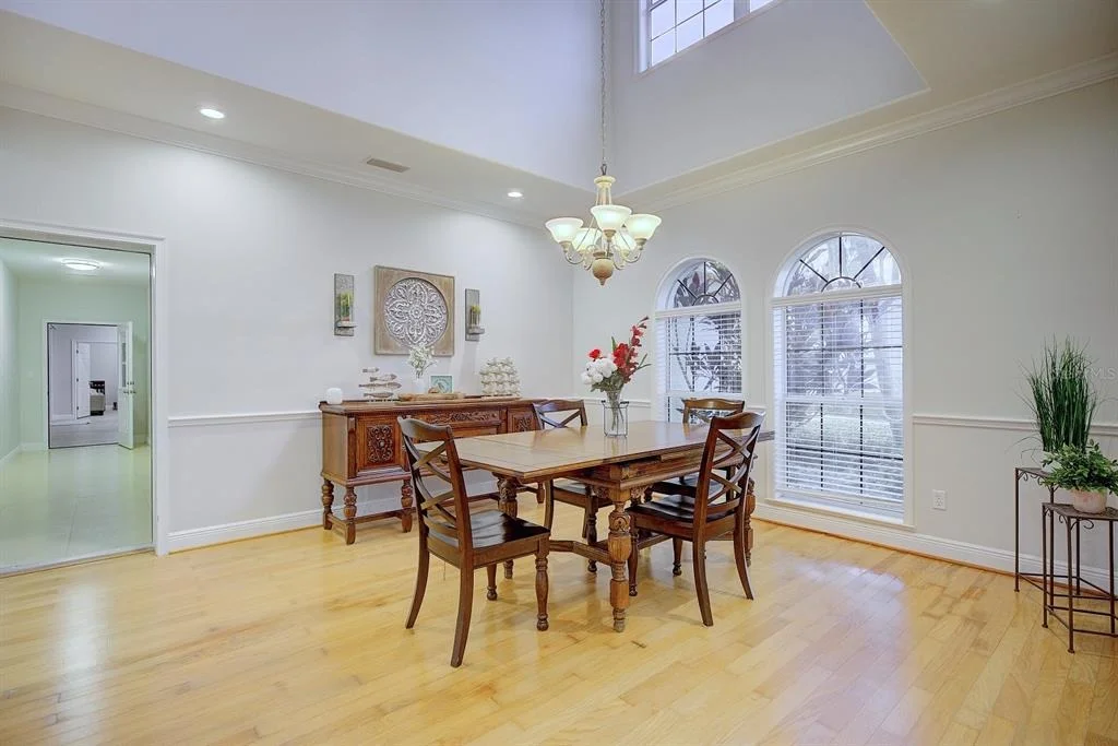 Photo of 492 SUNSET POINTE DRIVE
