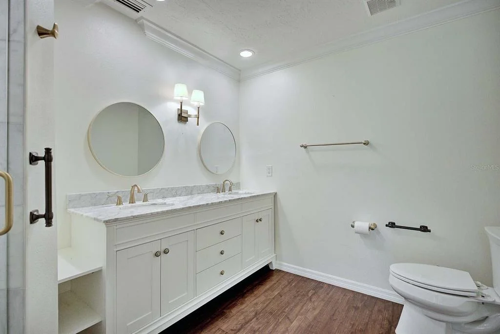 Photo of 3855 RODEO DRIVE