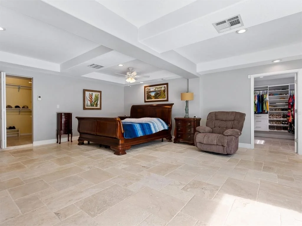Photo of 221 LYCHEE ROAD