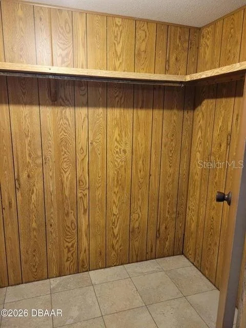 Photo of 324 N JANICE LANE