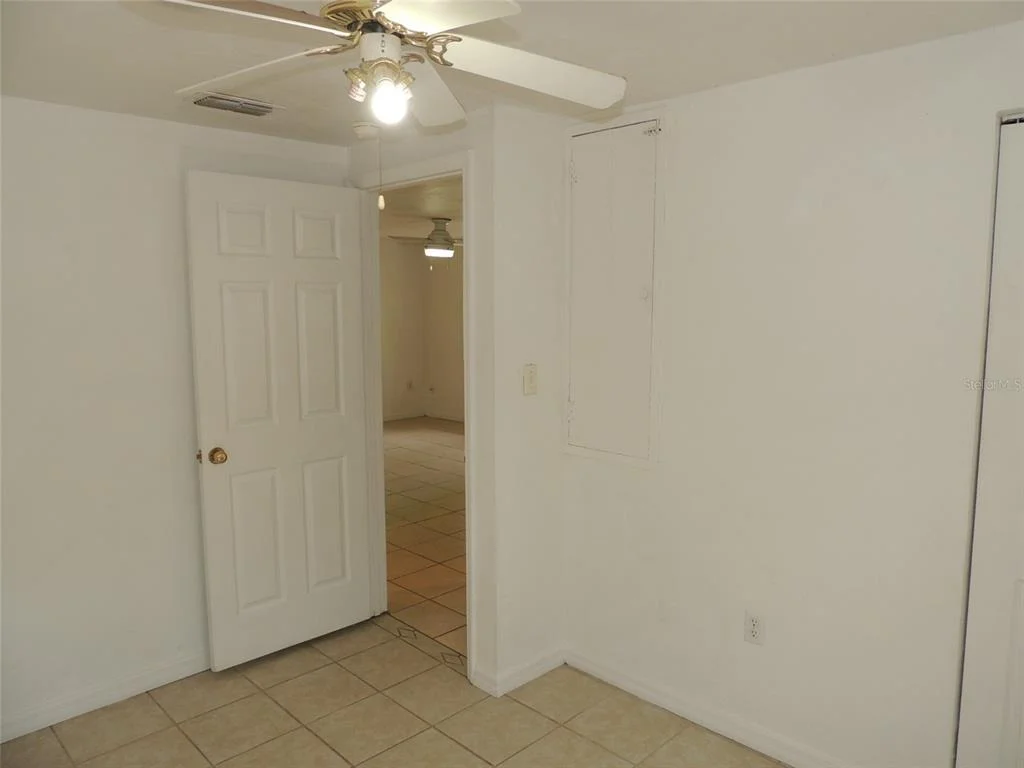 Photo of 1146 NE 2ND PLACE