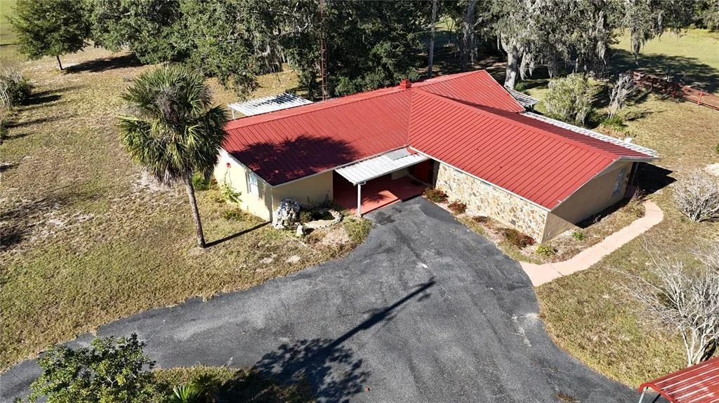 Photo of 2155 SE COUNTY HIGHWAY 484
