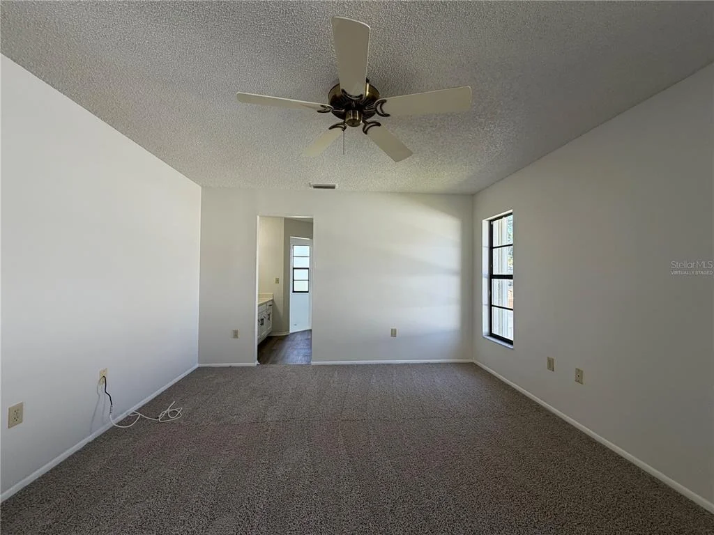 Photo of 391 HARVARD ROAD