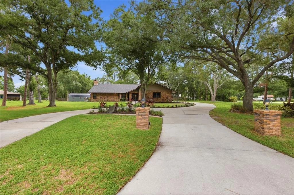 Photo of 10616 FOREST RUN DRIVE