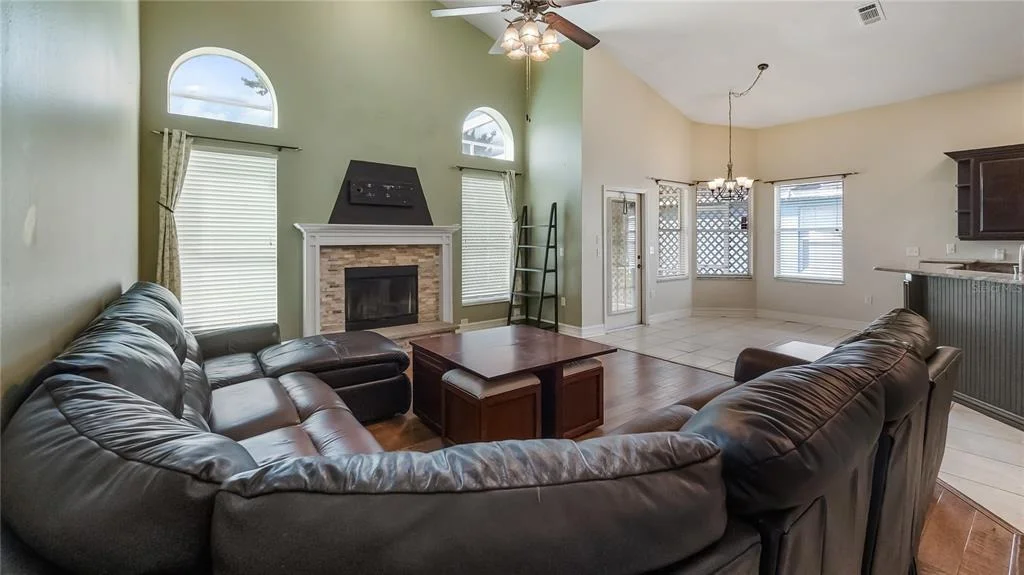 Photo of 522 HARDWOOD CIRCLE