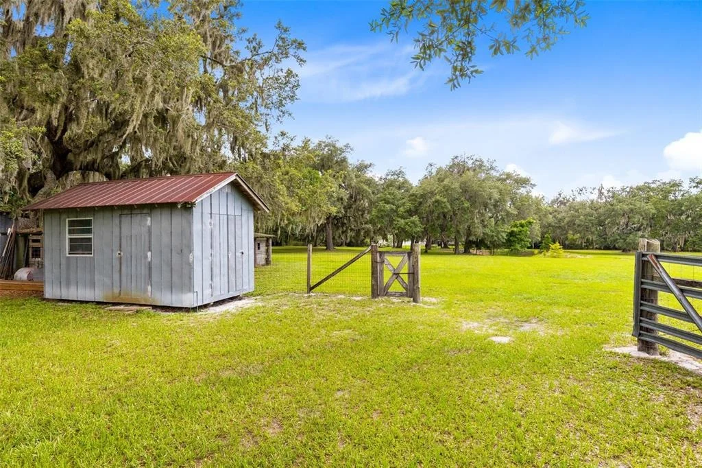 Photo of 950 S NARCOOSSEE ROAD