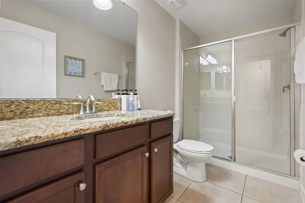 Photo of 1423 THUNDERBIRD ROAD