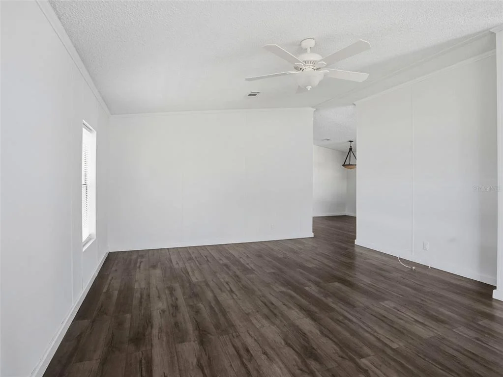 Photo of 9378 SCEPTER AVENUE