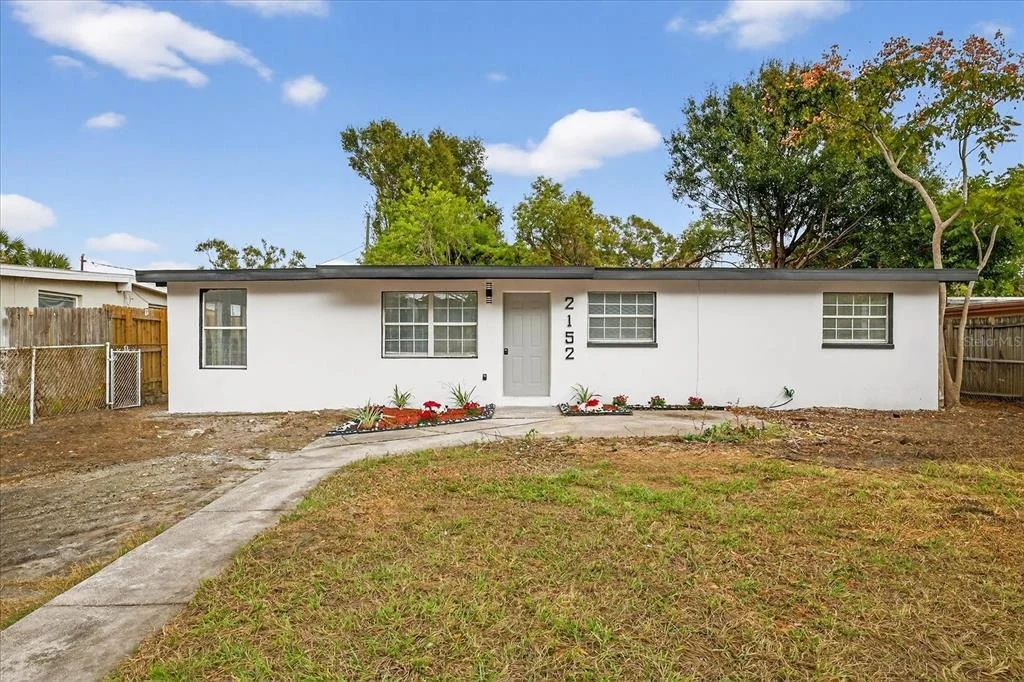 Photo of 2152 BARCELONA DRIVE