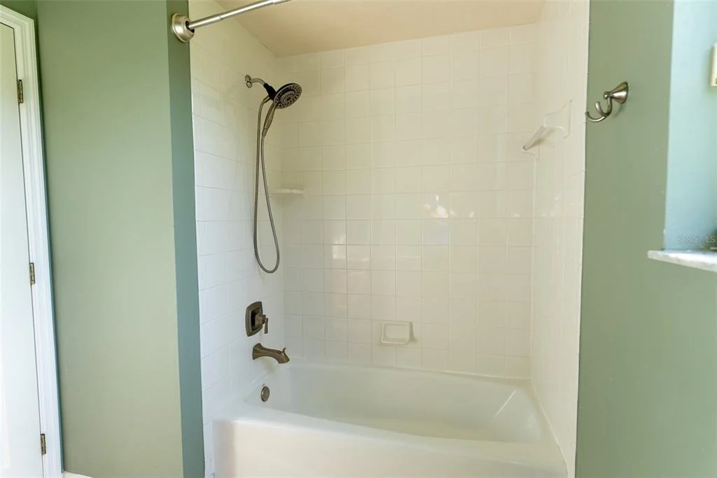 Photo of 4818 SE 11TH PLACE