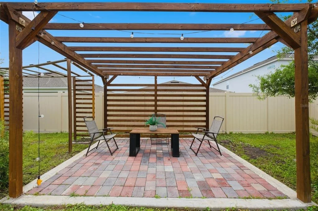 Photo of 5030 SHADY PINES DRIVE