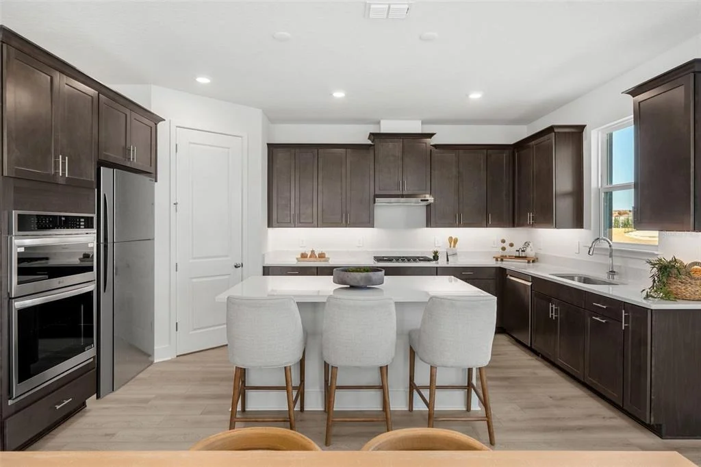 Photo of 558 EMERALD GROVE DRIVE