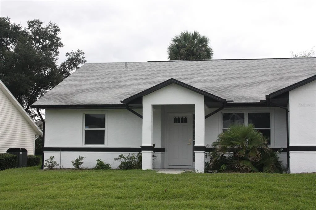 Photo of 26245 NEWCOMBE CIRCLE
