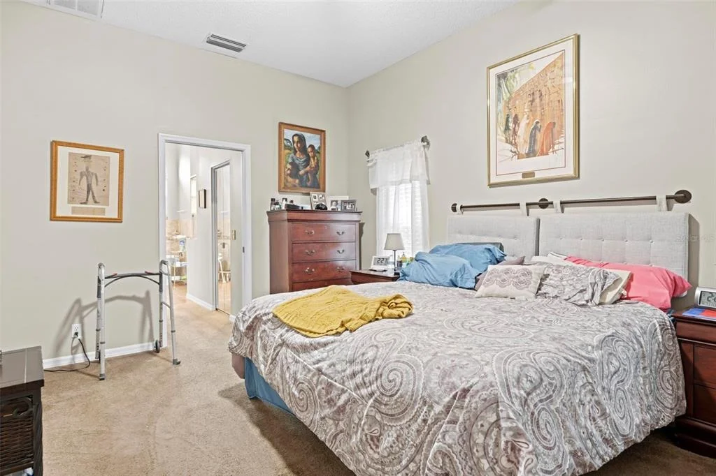 Photo of 2552 CRYSTAL LAKE DRIVE