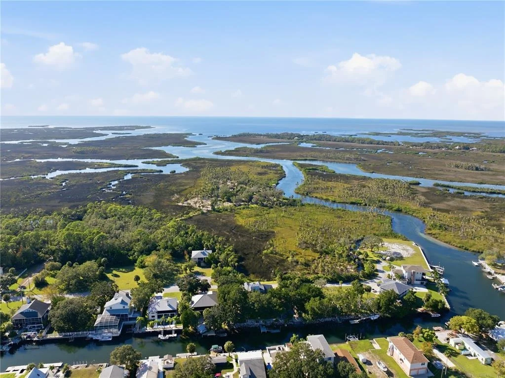 Photo of 00 CIRCLE DRIVE
