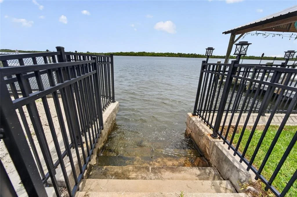 Photo of 3422 W SHELL POINT ROAD