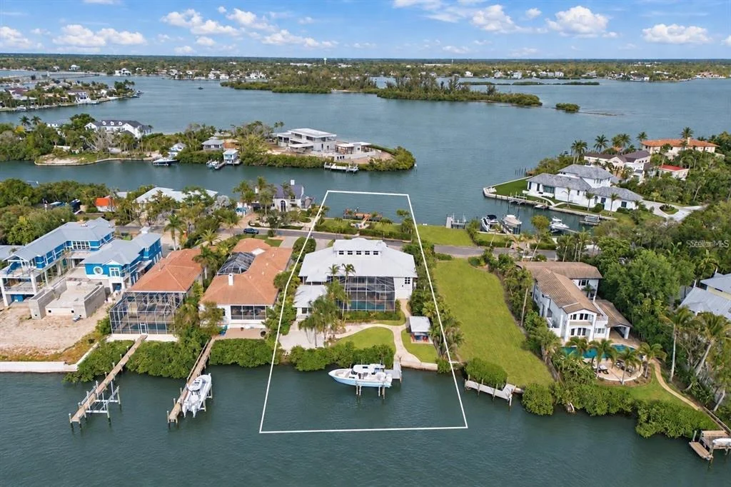 Photo of 4034 ROBERTS POINT ROAD
