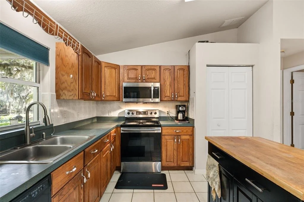 Photo of 7938 JACKSONS RIVER ROAD