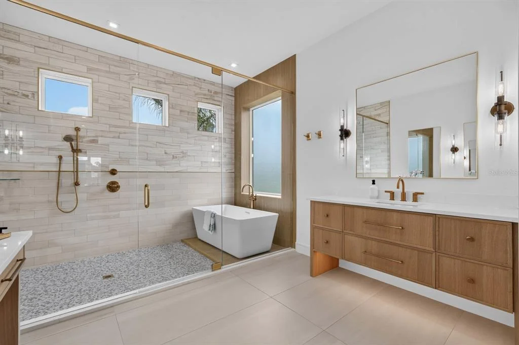 Photo of 100 LA TOSCANA ROTONDA