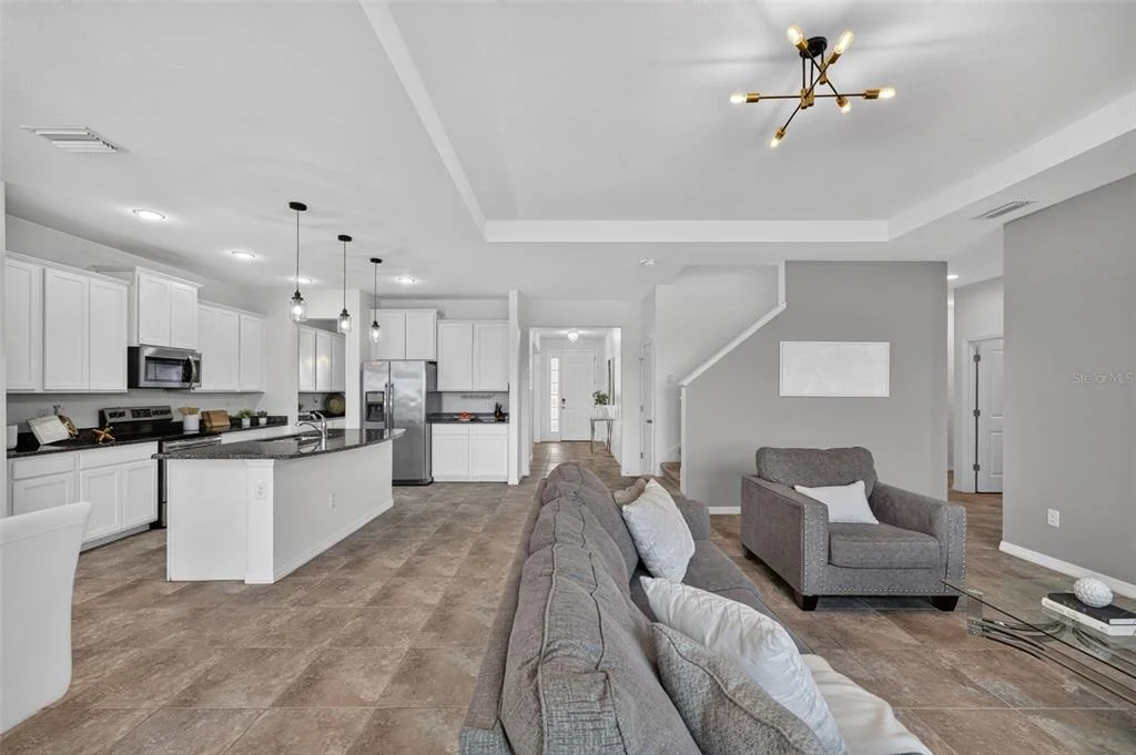Photo of 6541 DEVESTA LOOP