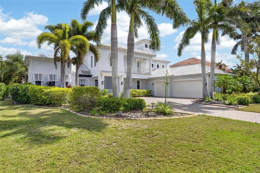 Photo of 613 BALIBAY ROAD