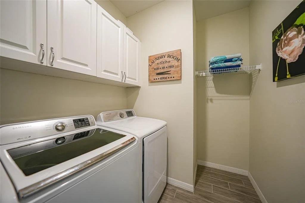 Photo of 25091 PALISADE ROAD
