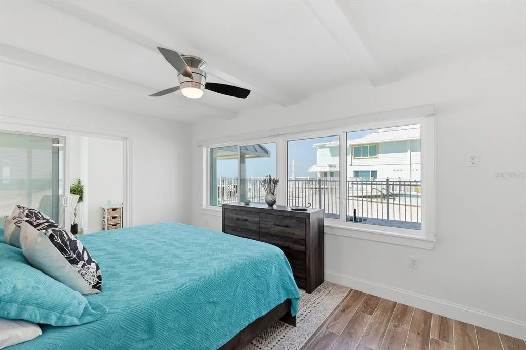 Photo of Unit 5C at 320 GULF BOULEVARD